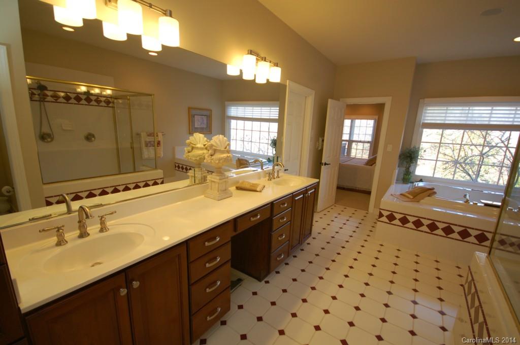 Meadow Lakes II - Residential