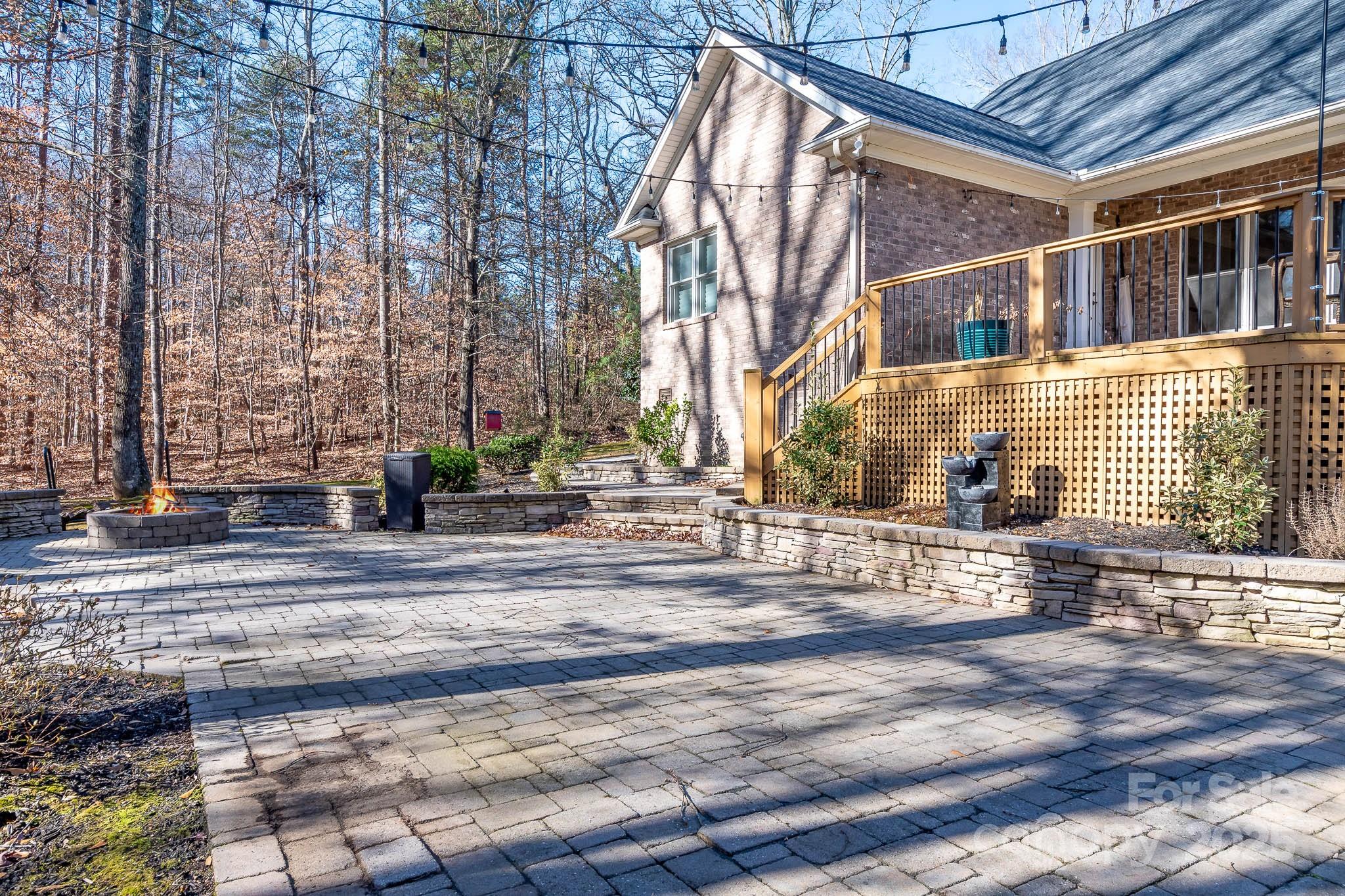 2456 West Nicole Lane