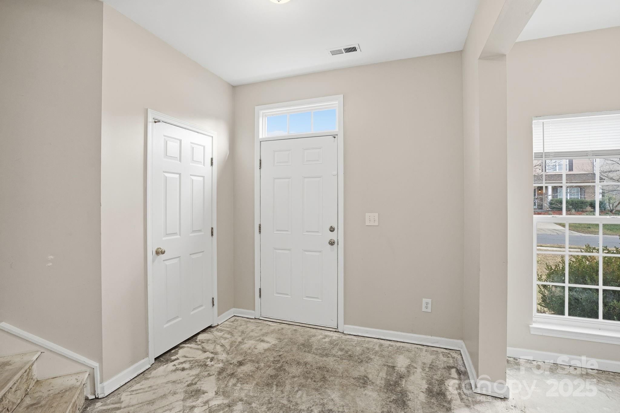 2022 Bridleside Drive