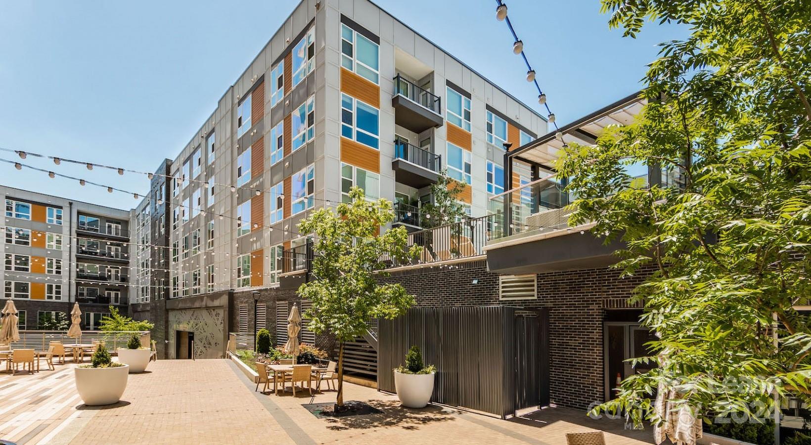 Charlotte, North Carolina 28202, United States, 2 Bedrooms Bedrooms, ,2 BathroomsBathrooms,Residential,Active,58714