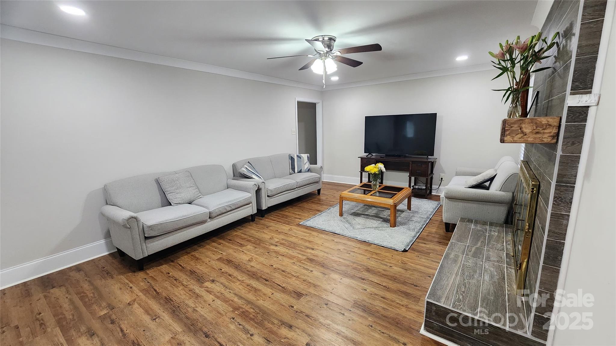 3272 Hunter Ridge Road