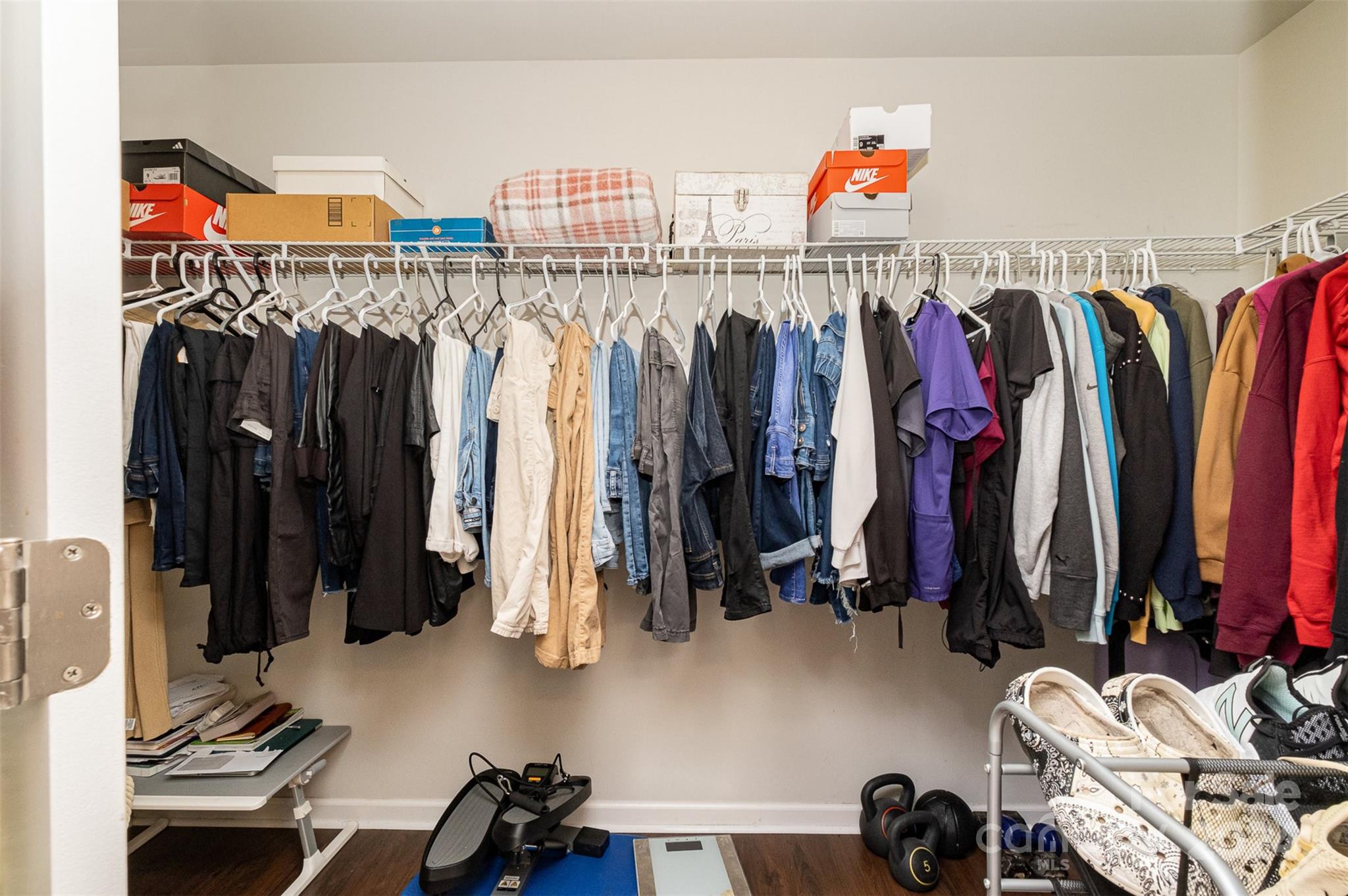 Newport Lakes - Residential