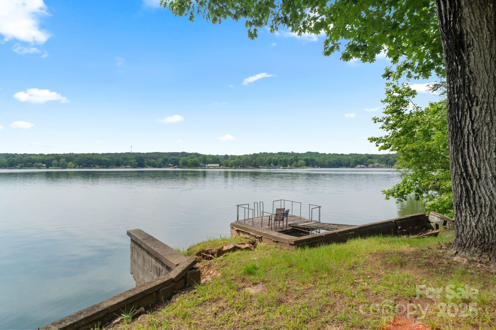 4749 16th Street Drive NE