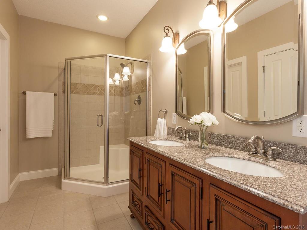 Waightstill Mountain - Residential