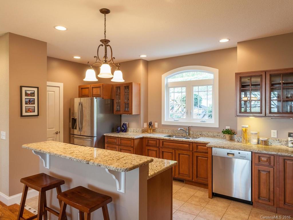 Waightstill Mountain - Residential