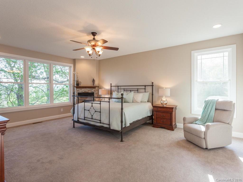 Waightstill Mountain - Residential