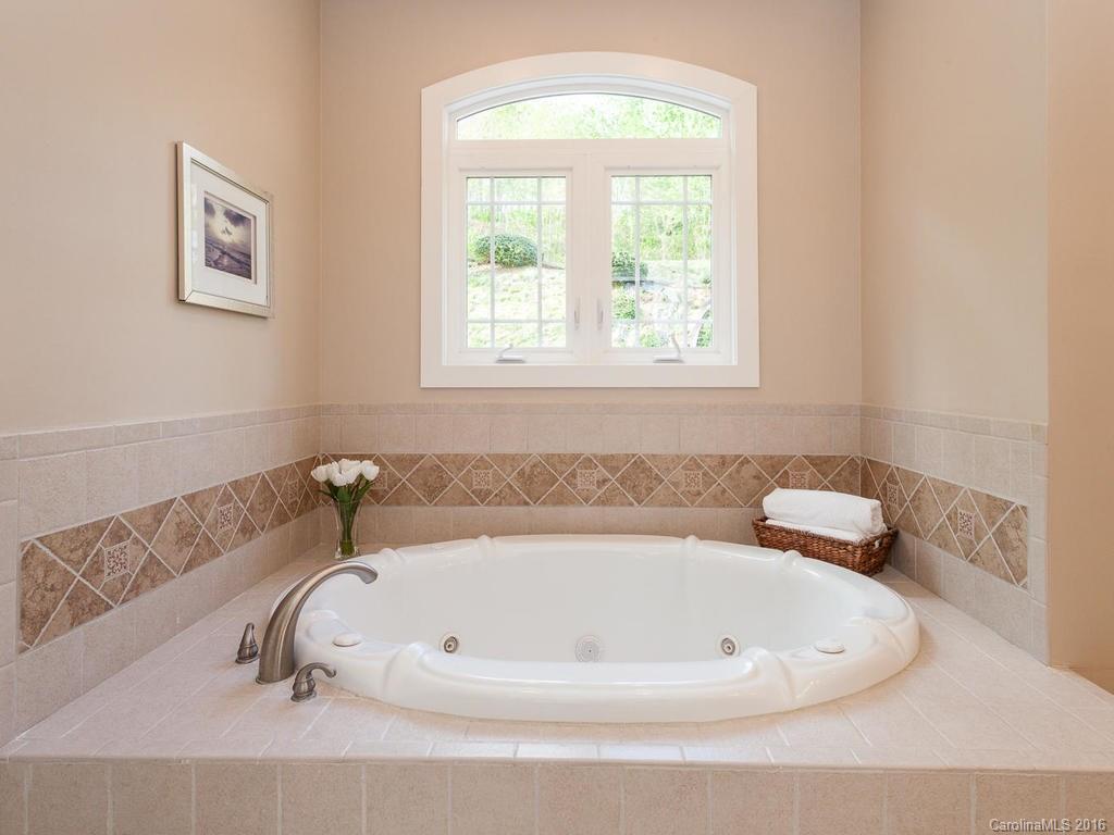 Waightstill Mountain - Residential