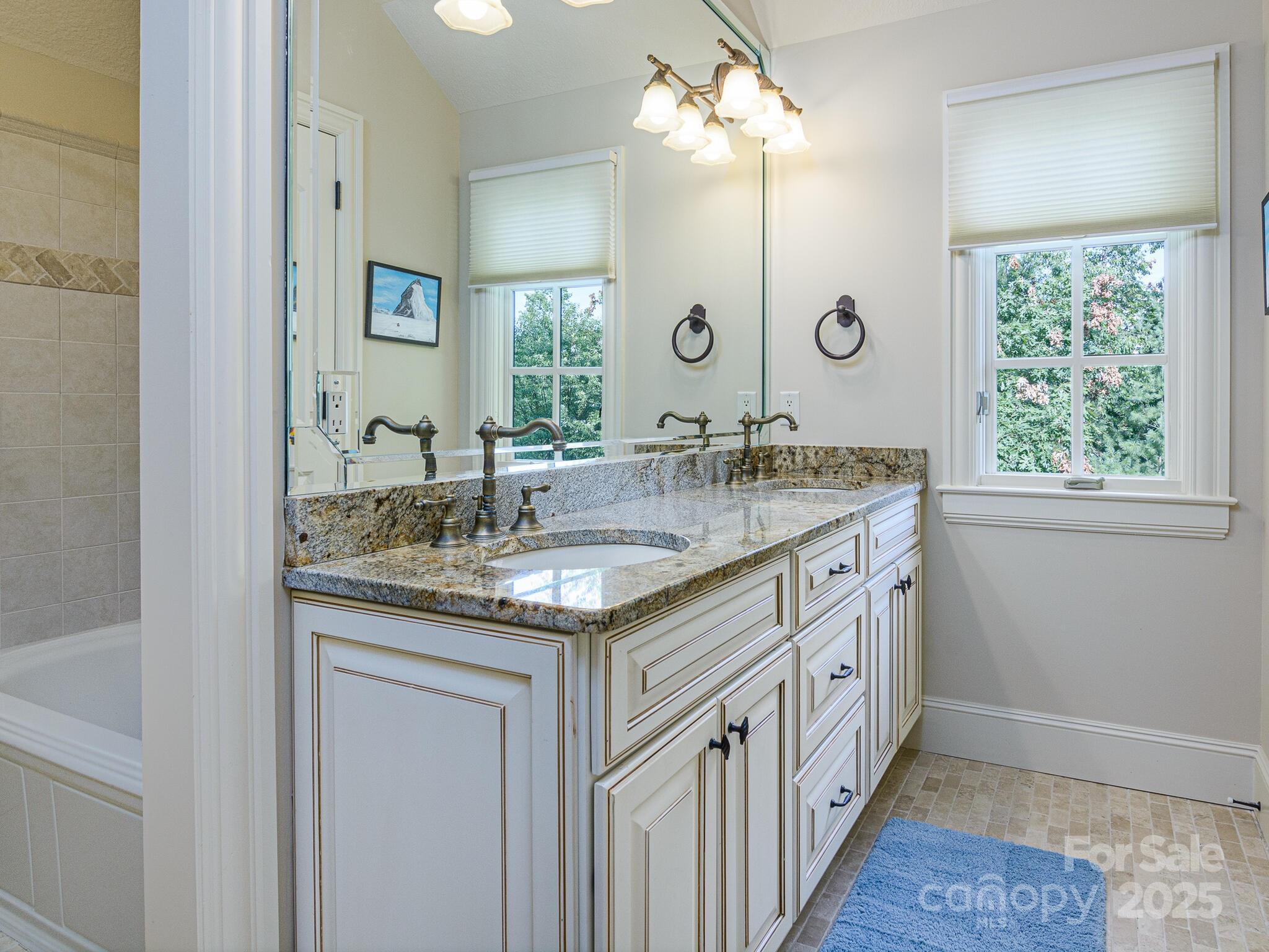 Ramble Biltmore Forest - Residential