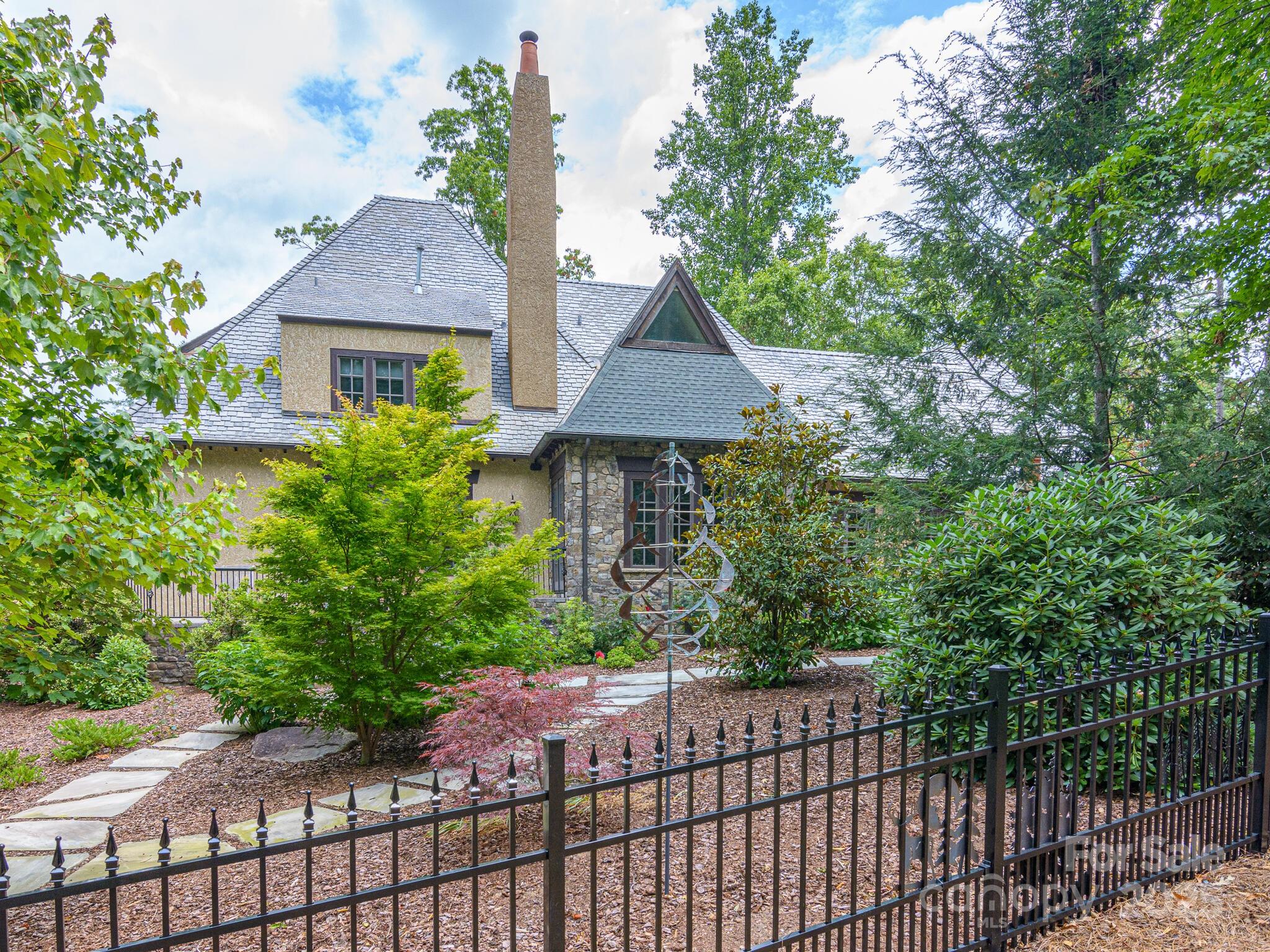 176 Valley Springs Road