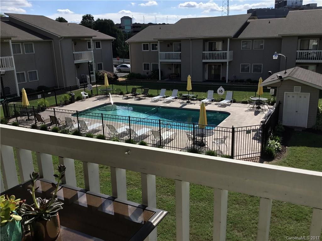 Candlewood Square - Residential