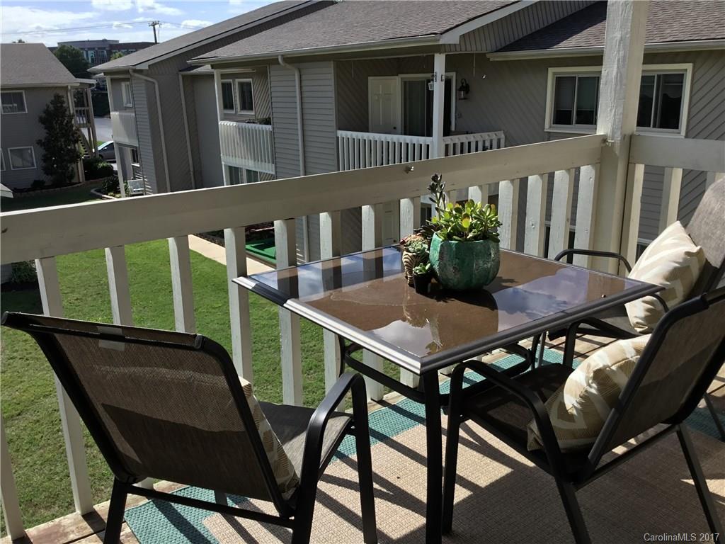Candlewood Square - Residential