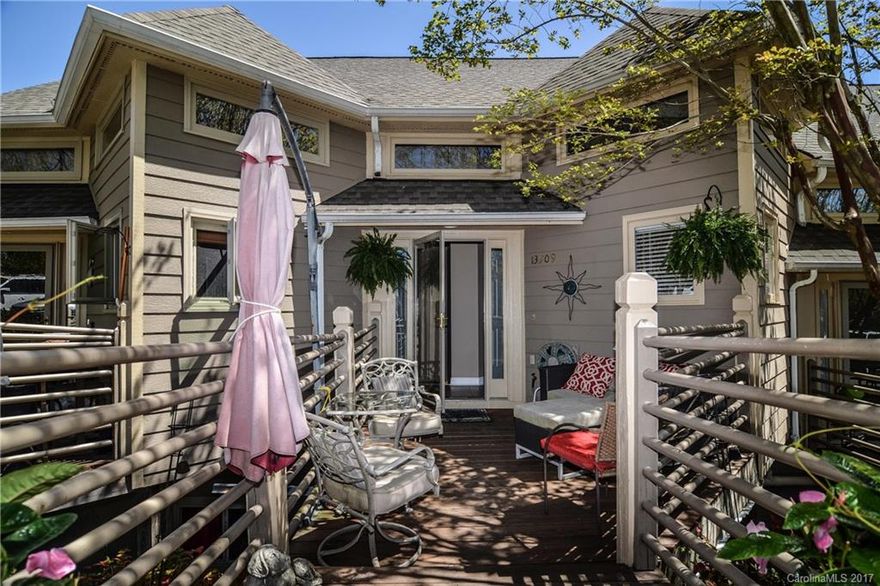 Gorgeous Townhome in a highly sought after community on Lake Wylie. Close to shopping & dining. Town home is a quick 2 minute walk to the lake & beach and features updated kitchen w/ granite counter tops & tile back splash, wood floors throughout main level & tiled bathrooms & laundry & freshly painted. The Master suite includes a sitting area included in the HLA. Community features a boat storage, pool, club house, lake, private beach and tennis courts. http://tours.mmageephoto.com/740802?idx=1