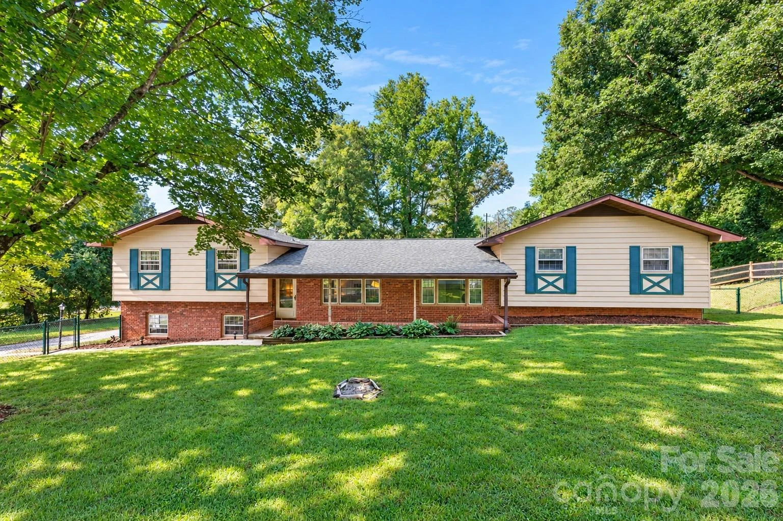 2 Independence Boulevard, Asheville, NC, 28805