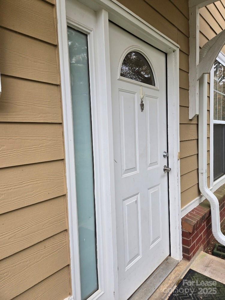 15224 Coventry Court Lane