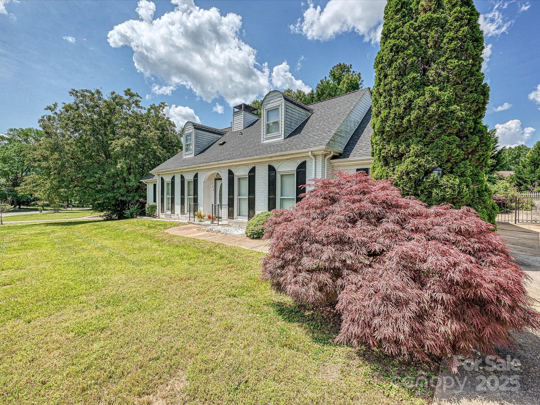 208 Armstrong Drive