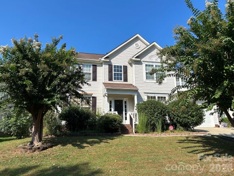 Photo of 12116 Mountainside Lane, Charlotte, NC 28278 (MLS # 4426770)