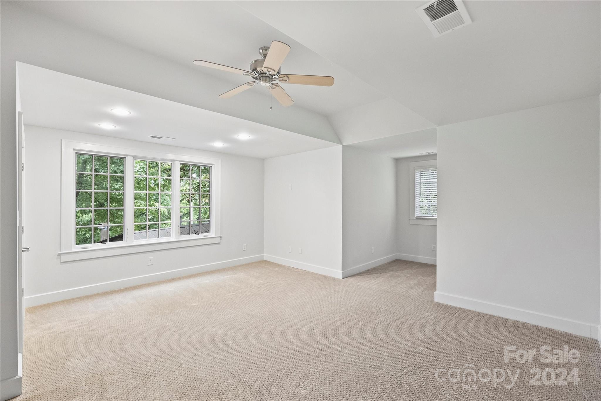 Madison Park - Residential