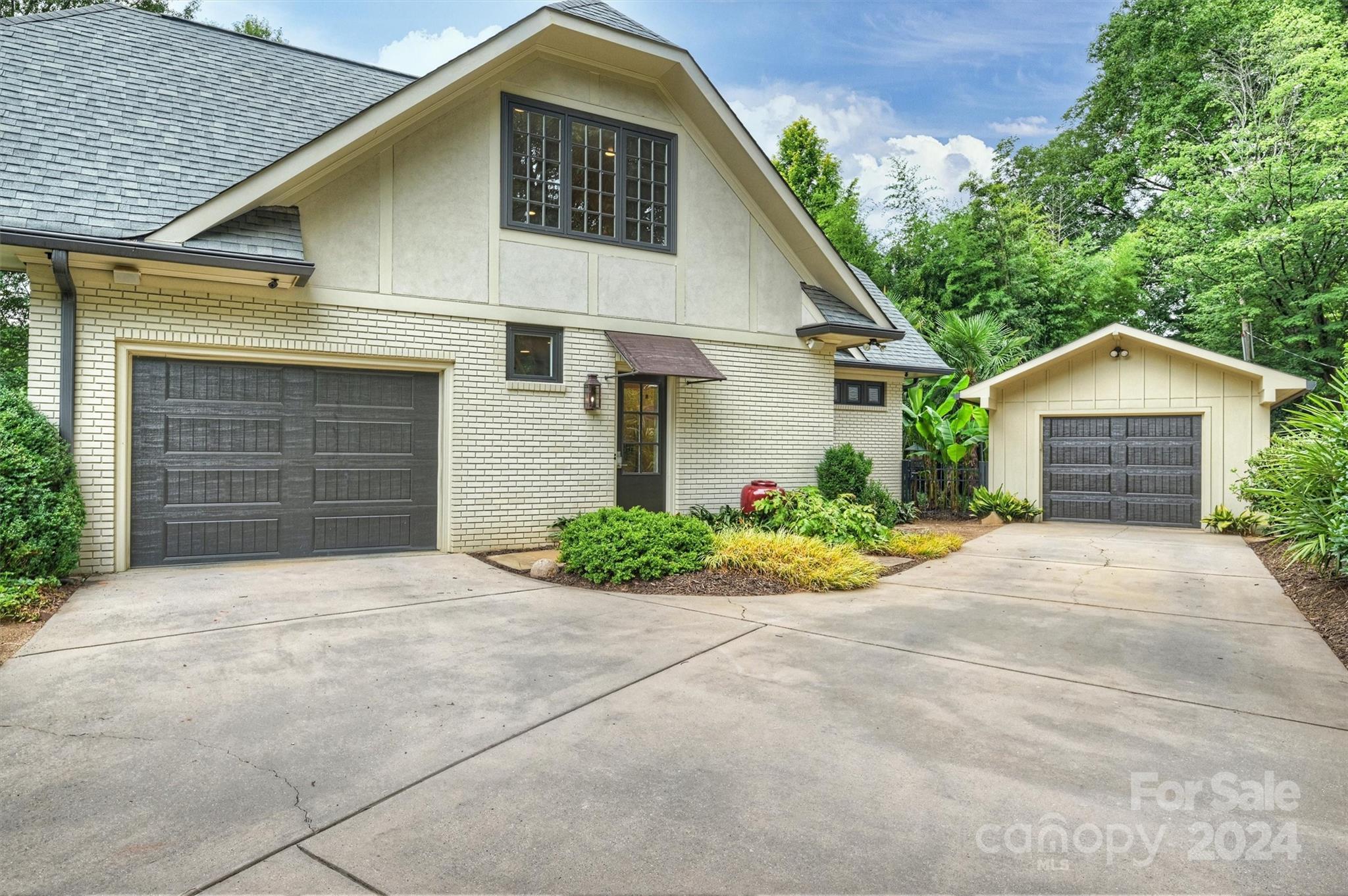 Madison Park - Residential