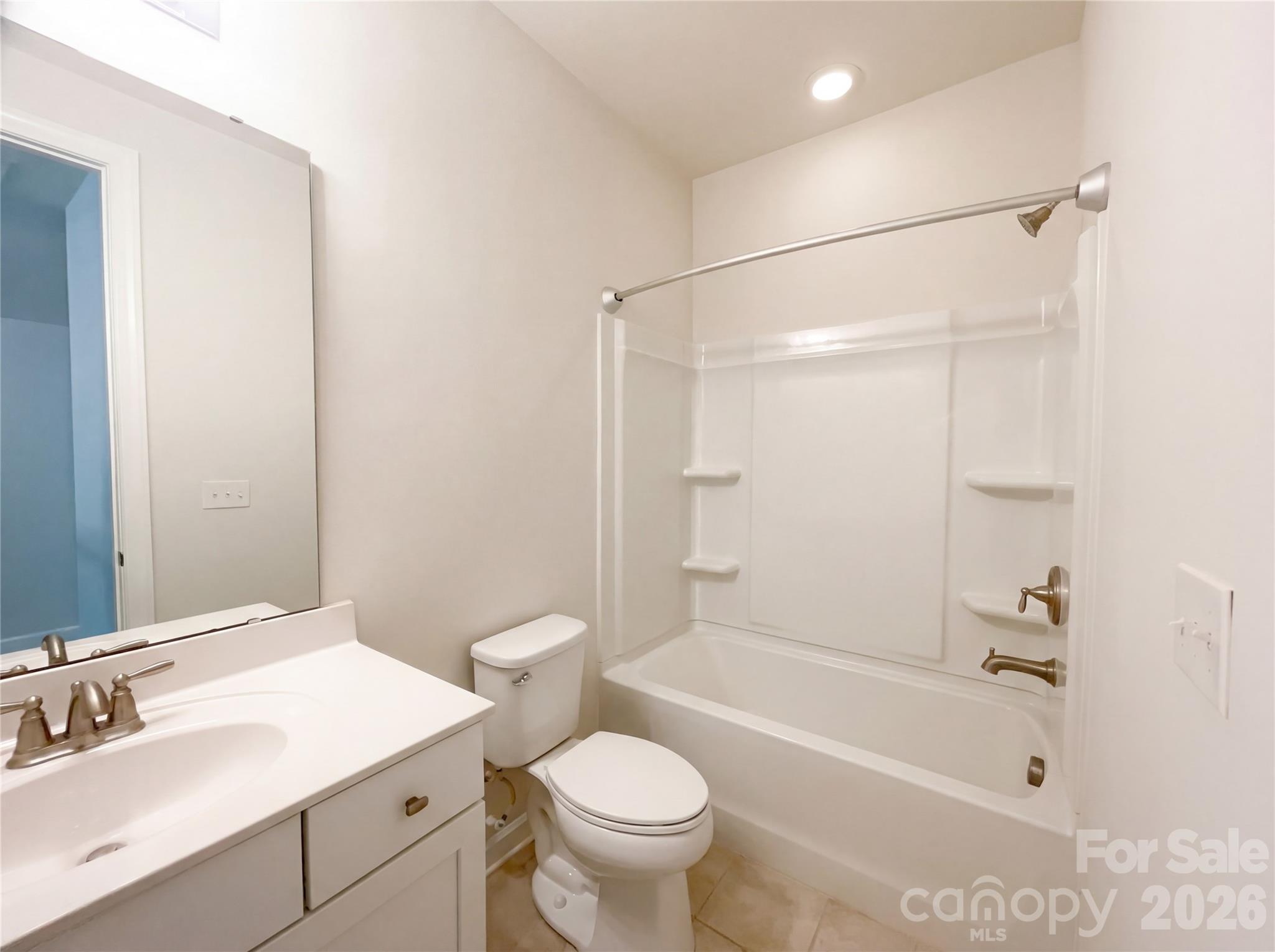 Lake Crest - Residential