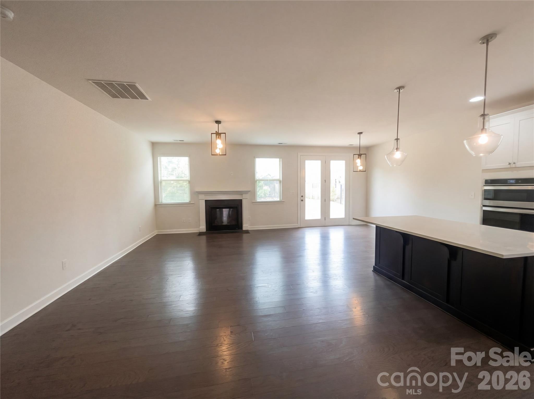 Lake Crest - Residential