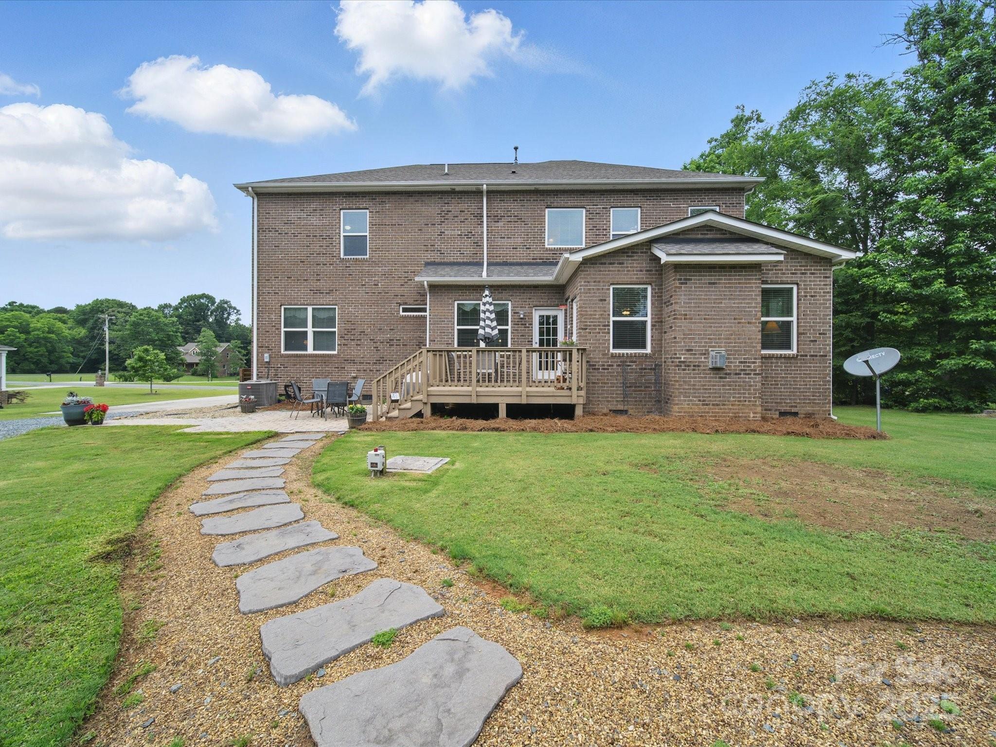 9450 Surface Hill Road