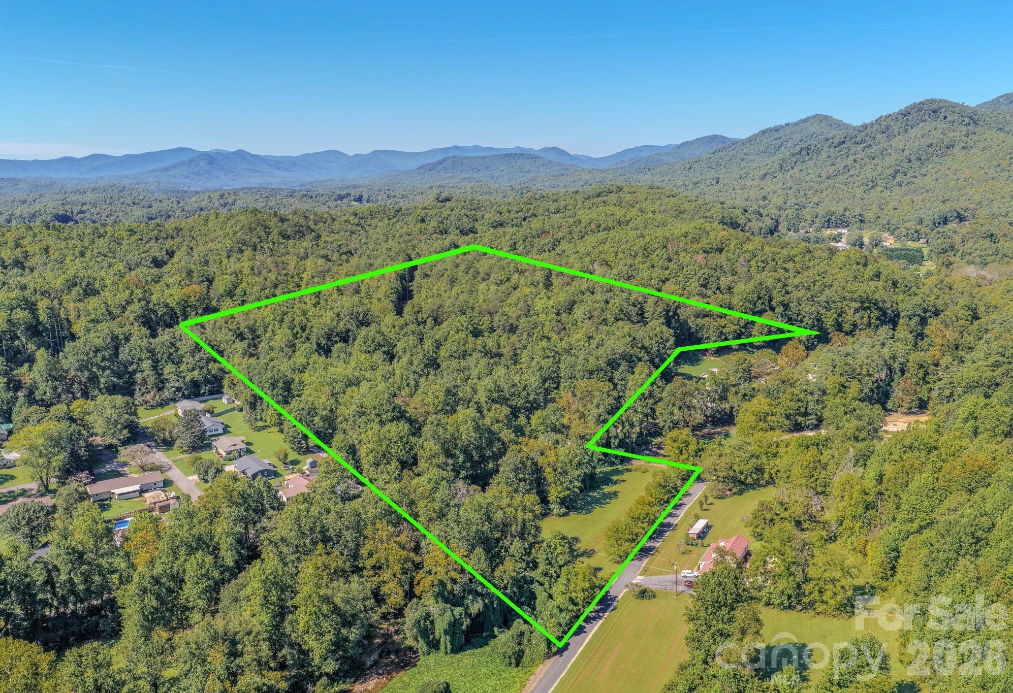 144 Lake Esterena Drive NA