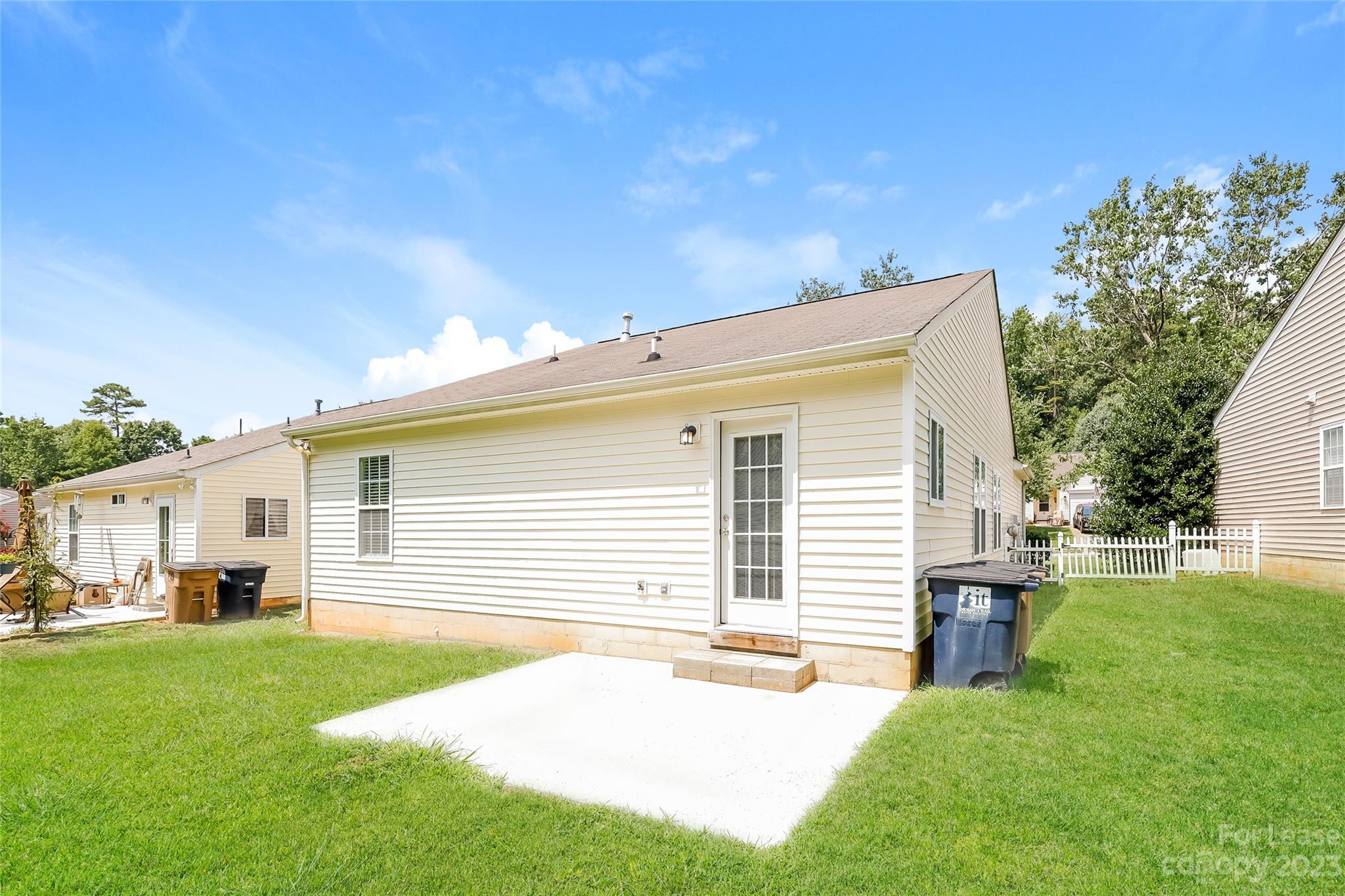 Unknown - Residential Lease