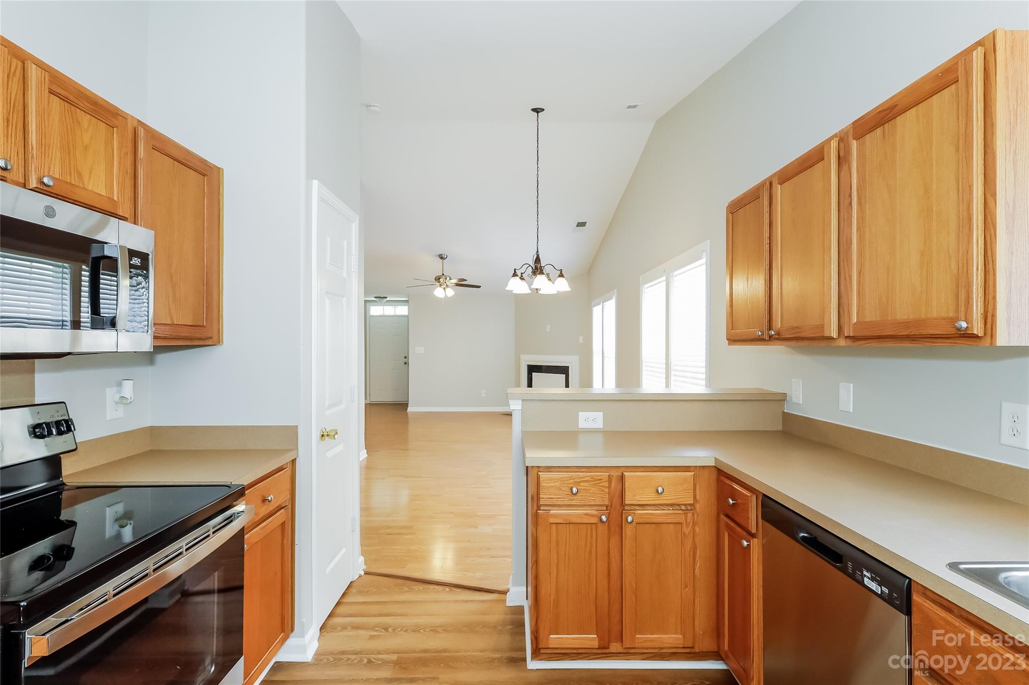 Unknown - Residential Lease