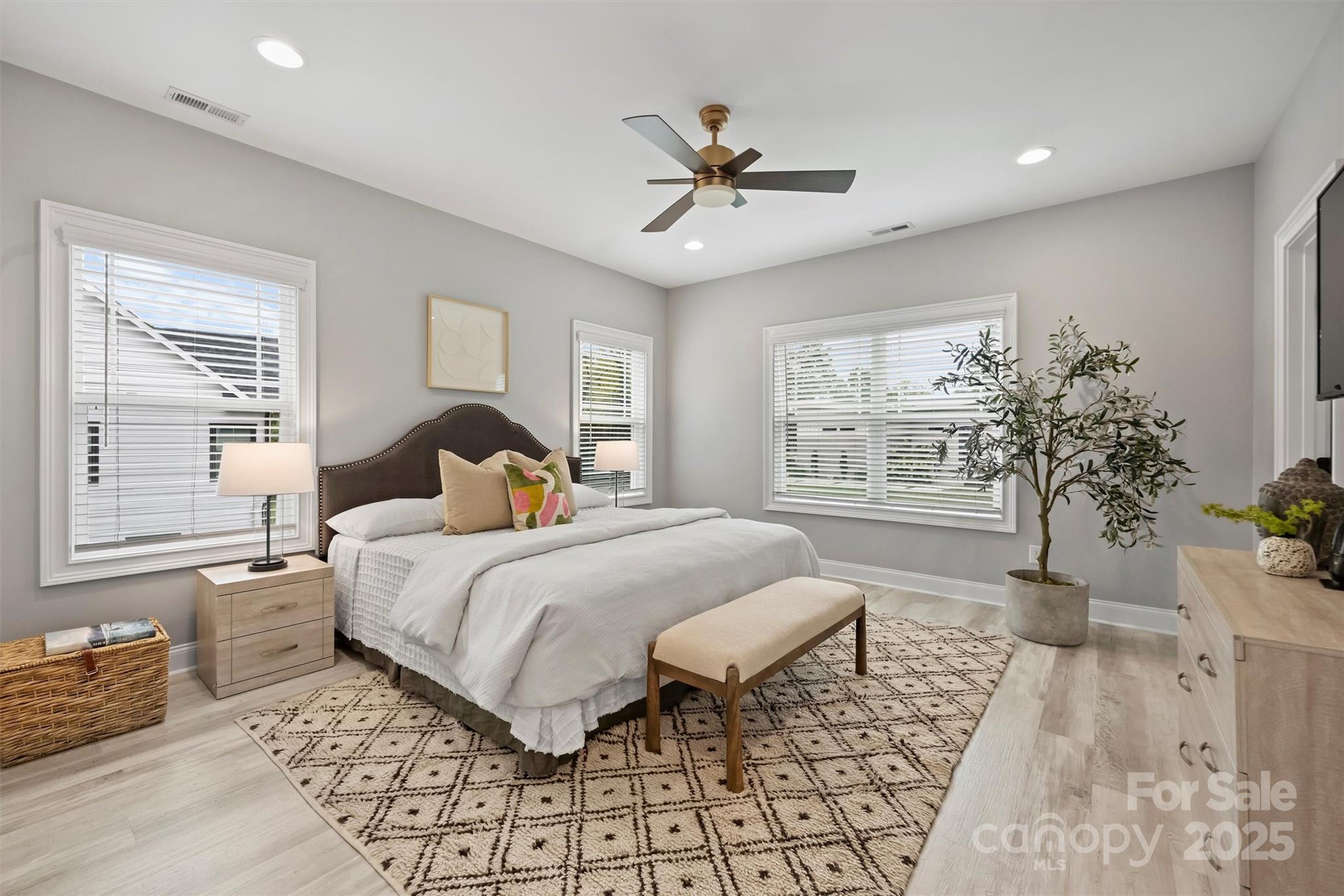 Country Club Heights - Residential