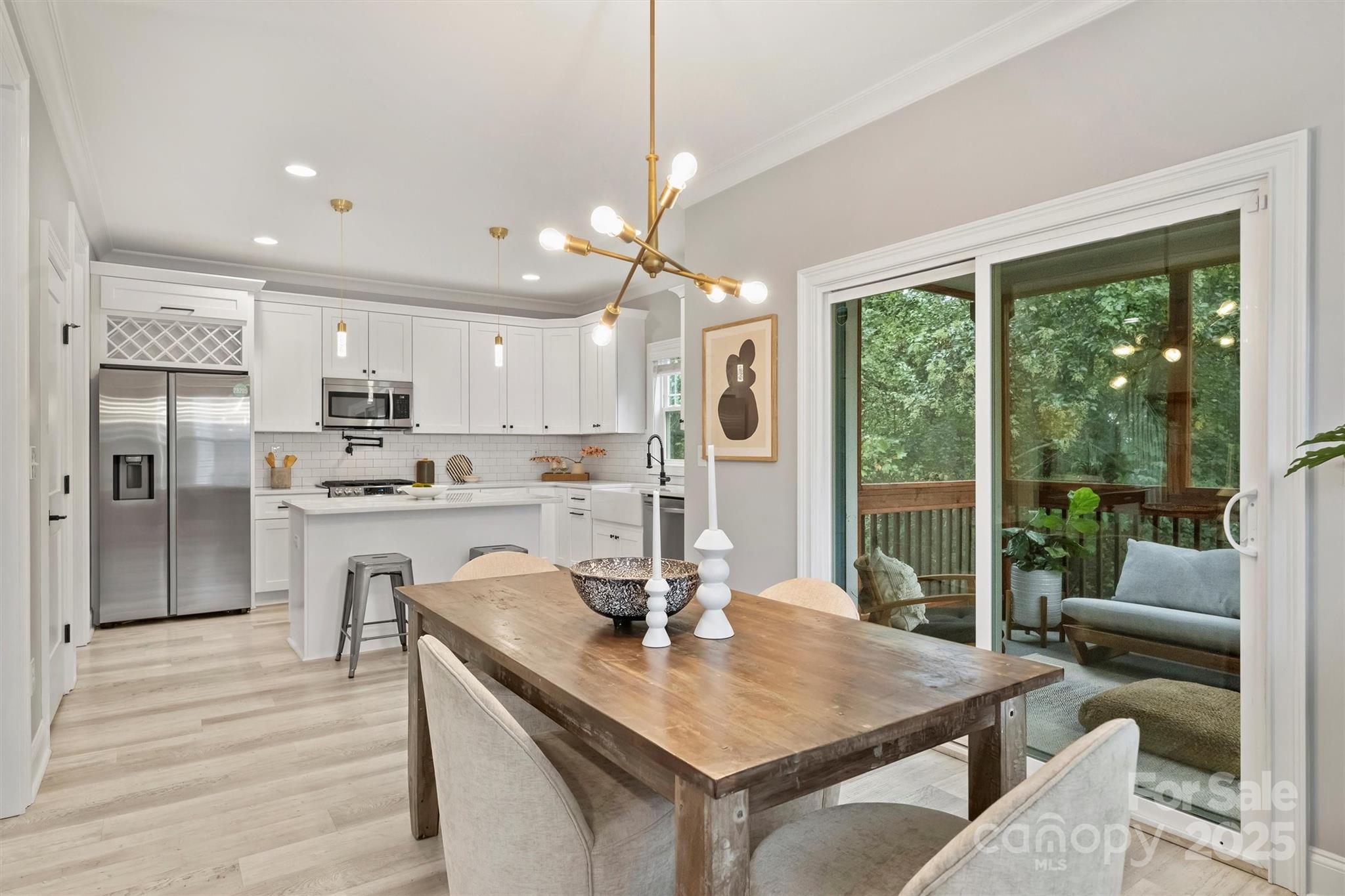 Country Club Heights - Residential