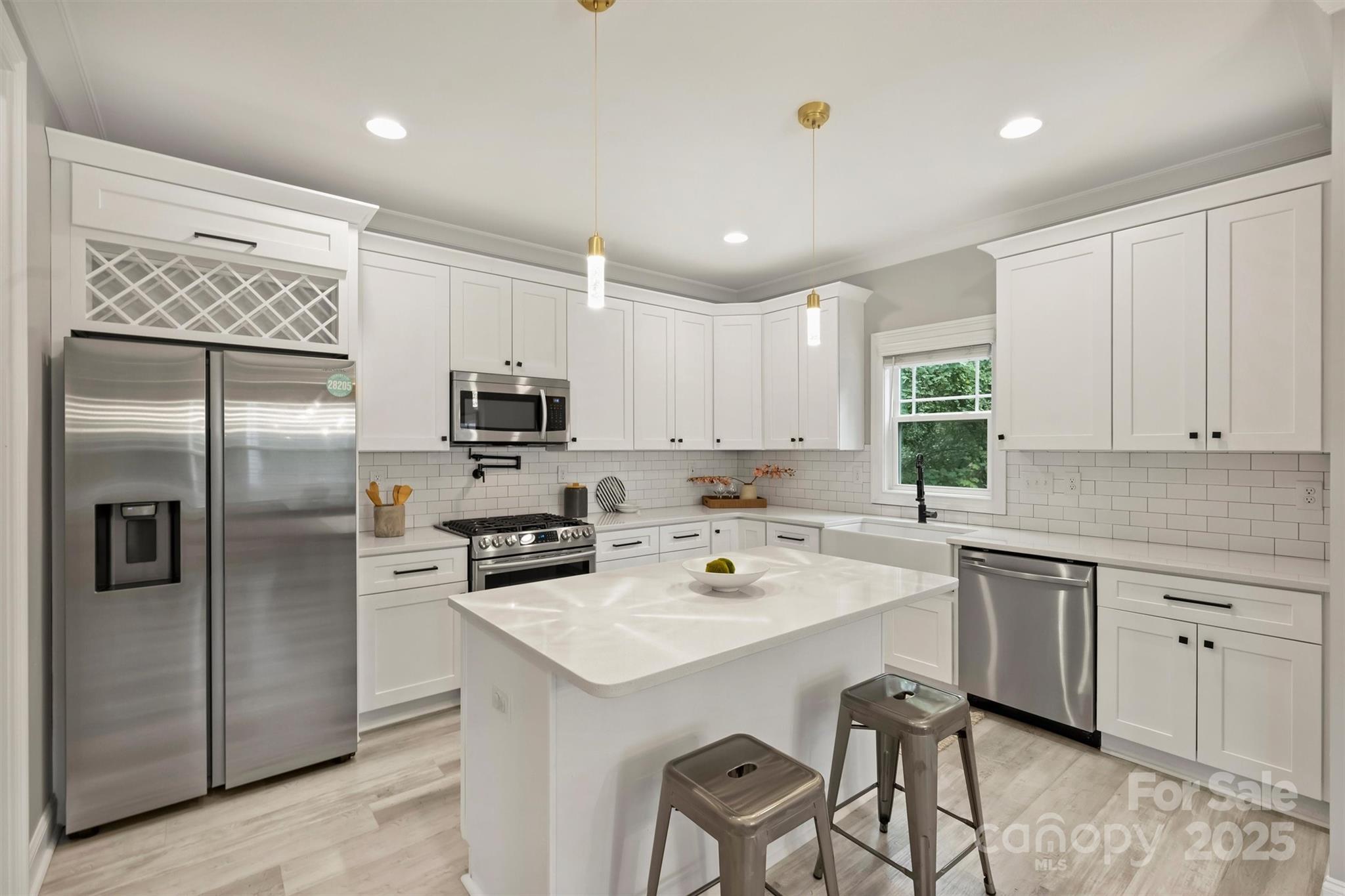Country Club Heights - Residential