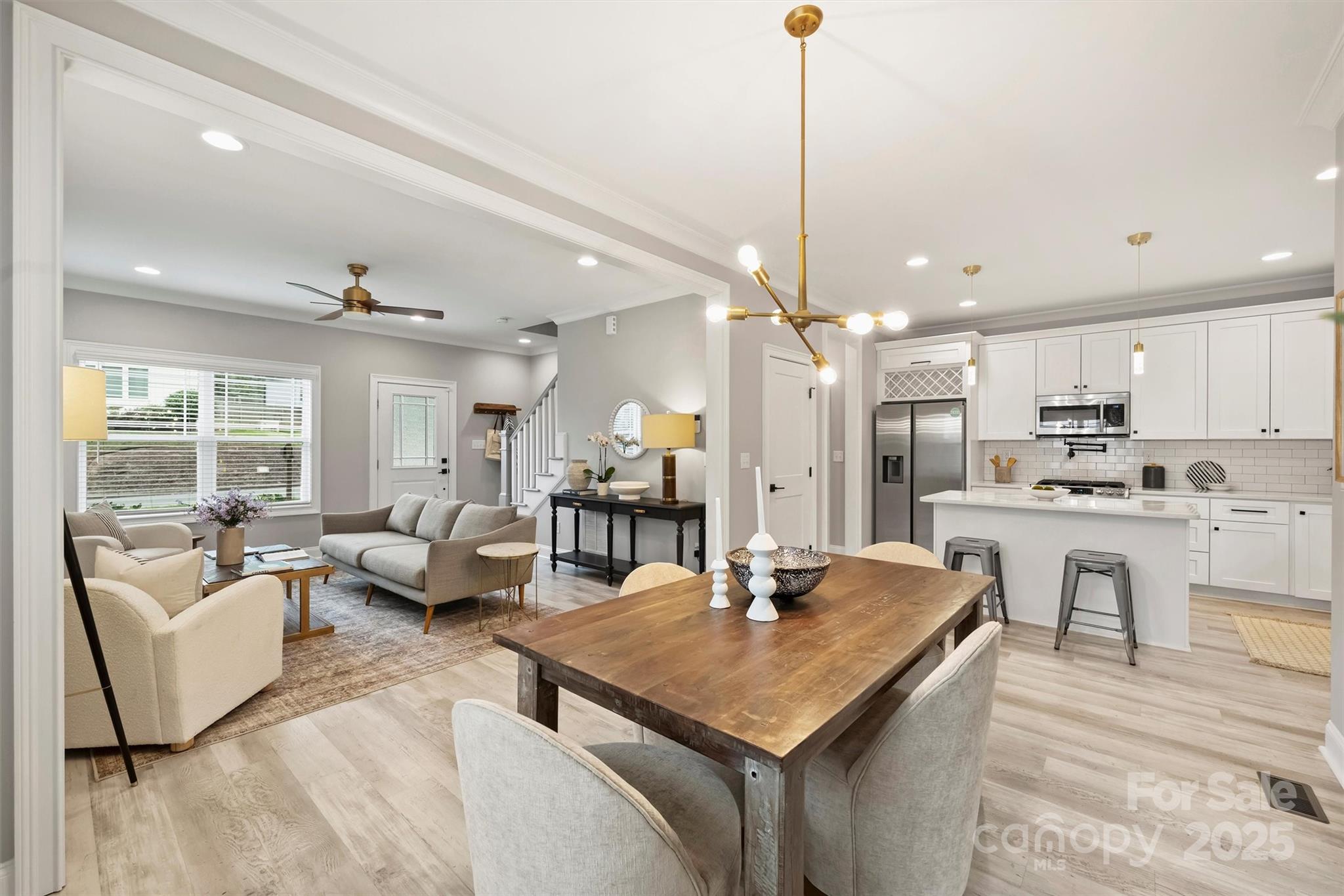 Country Club Heights - Residential