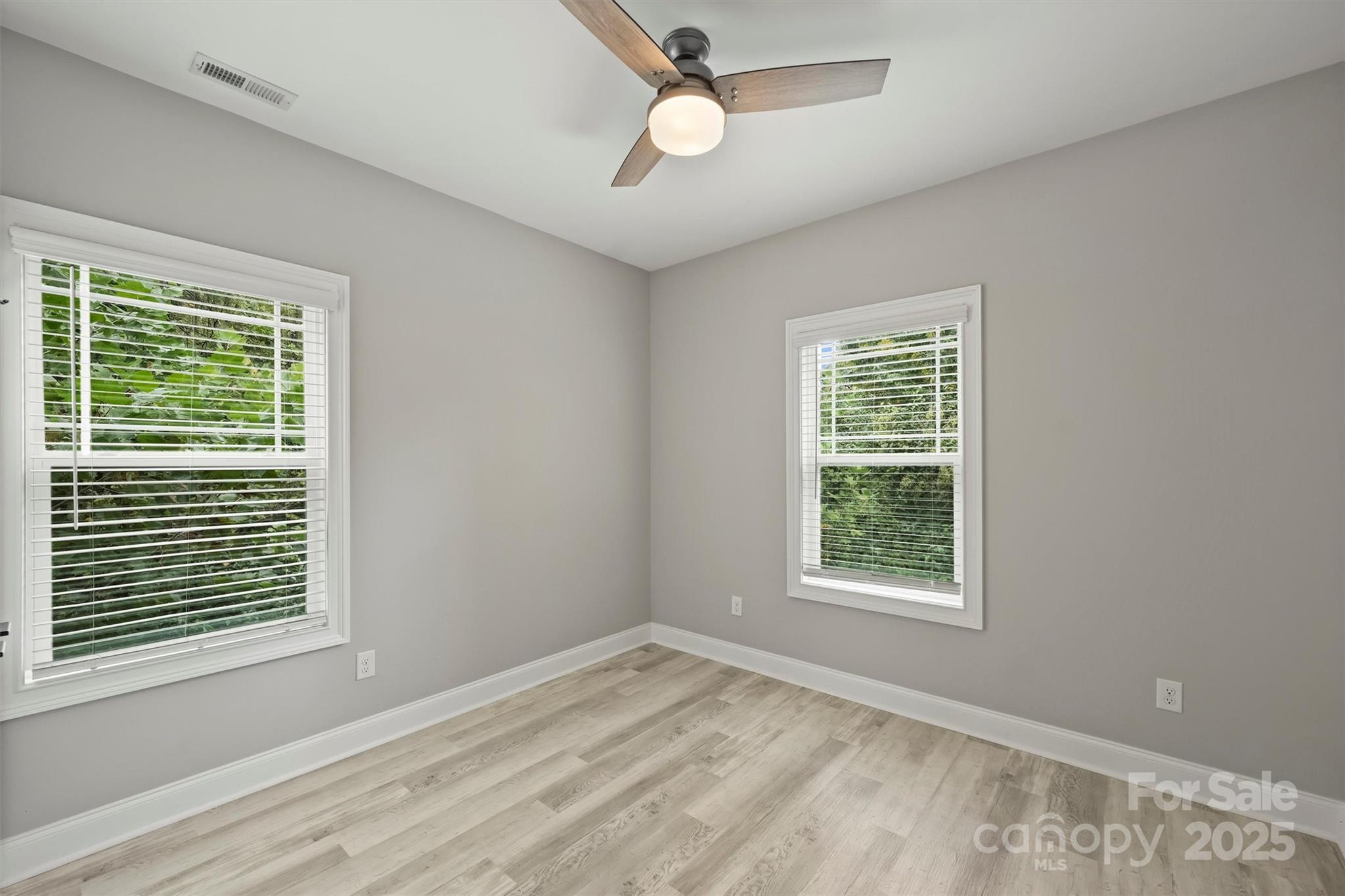 Country Club Heights - Residential