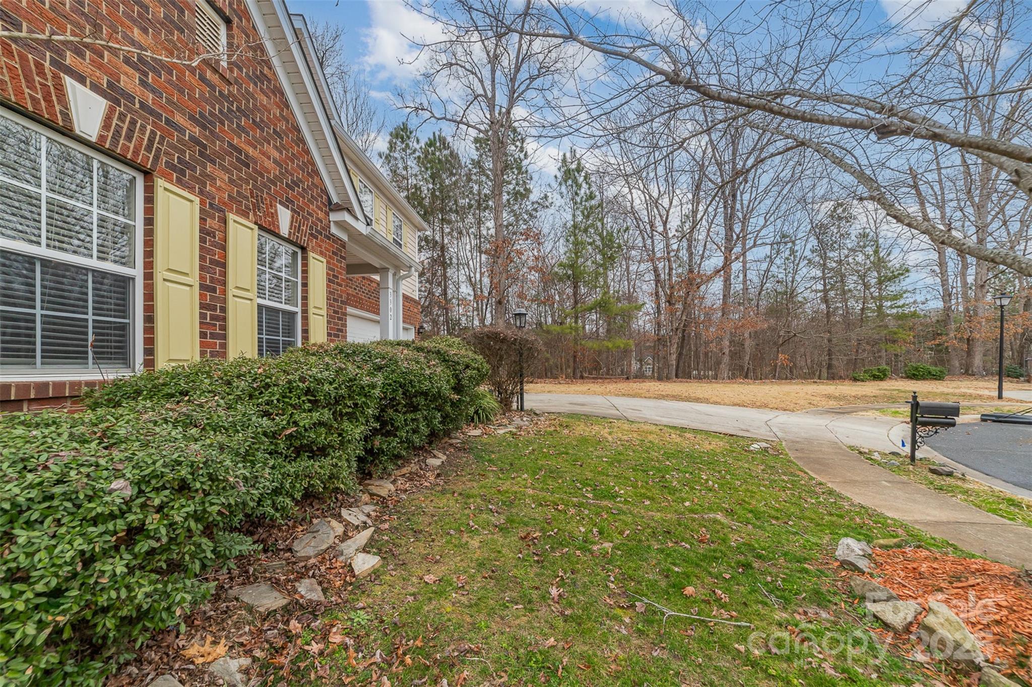 3302 Cole Mill Road