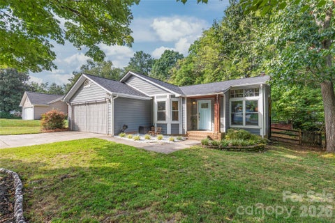 Photo of 3909 Armitage Drive, Charlotte, NC 28269 (MLS # 4428478)