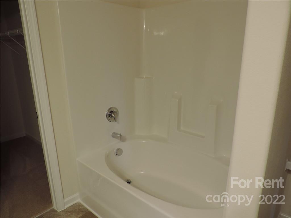 The Reserve at Canyon Hills - Residential Lease