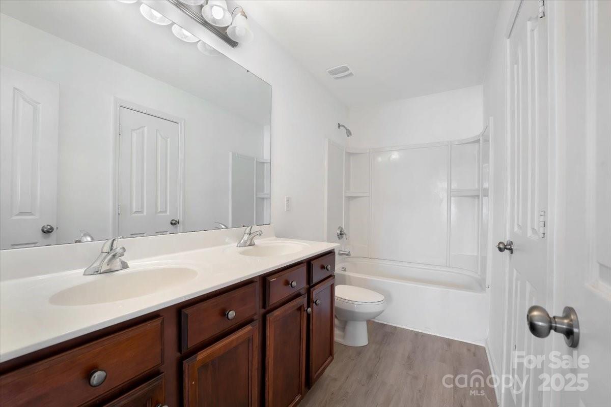 Reid Pointe - Residential