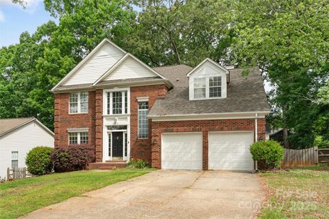 2608 Yarrow Road Charlotte NC 28213