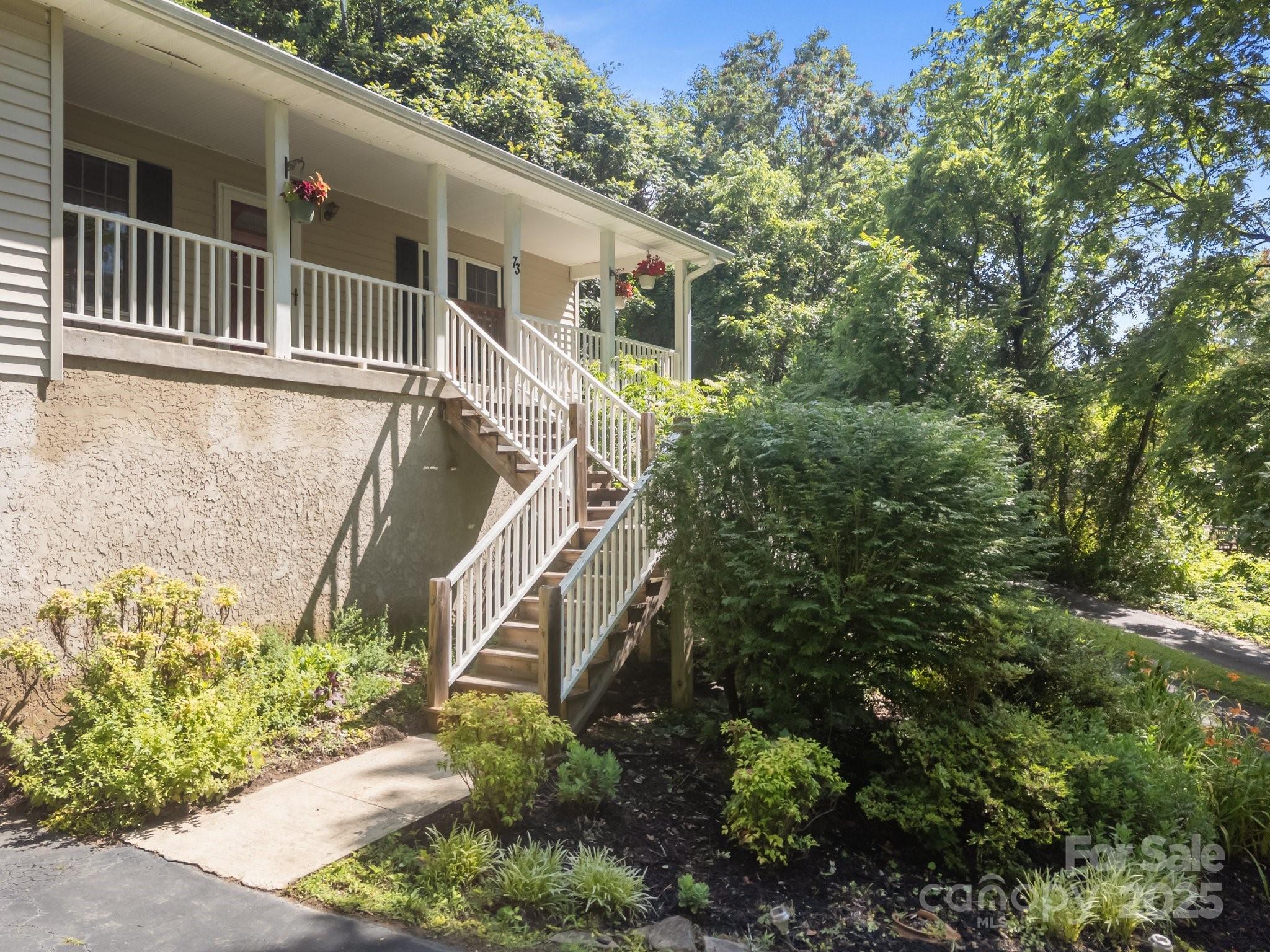73 Waters Road