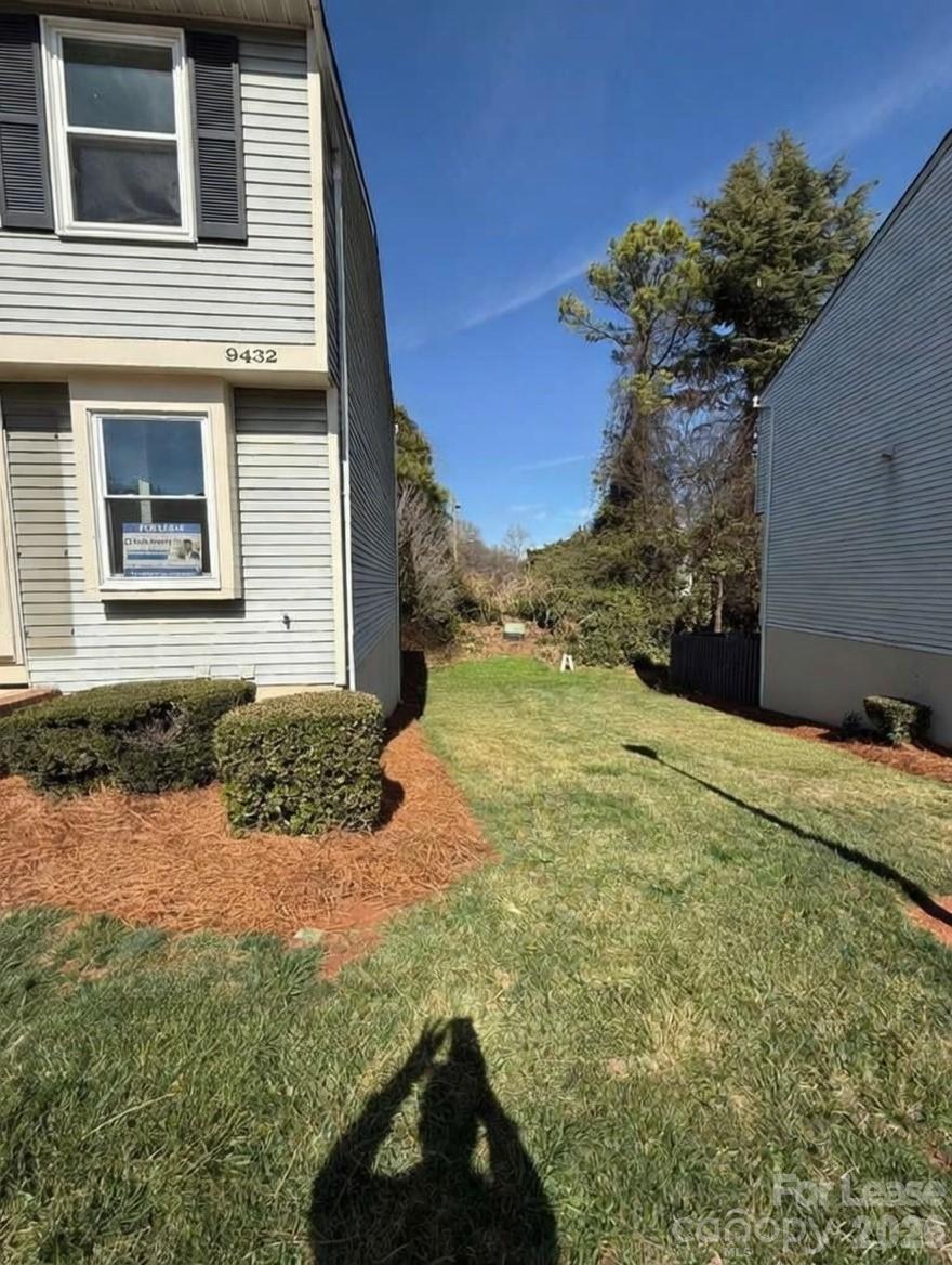 9432 Lexington Circle G