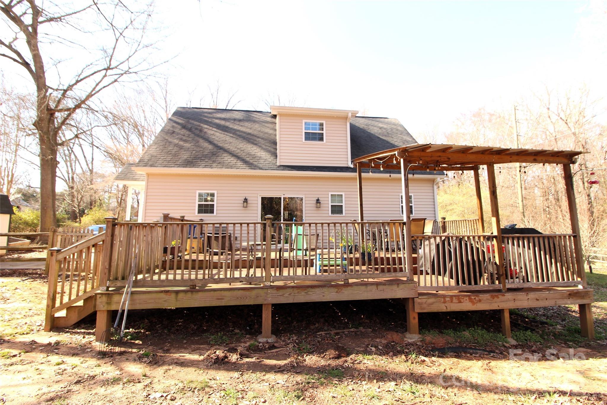 Monterey Hills - Residential