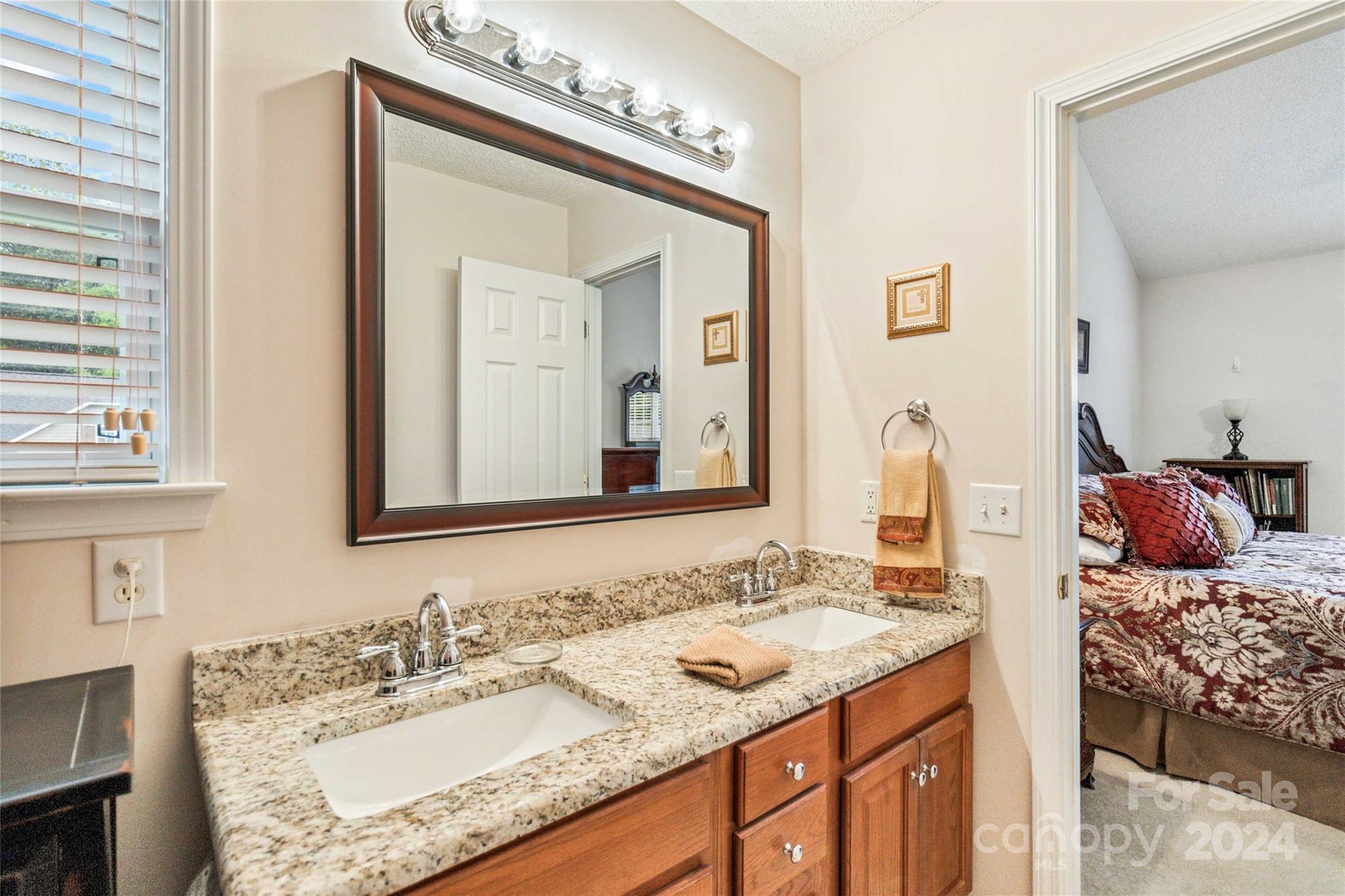 Lakeside - Residential