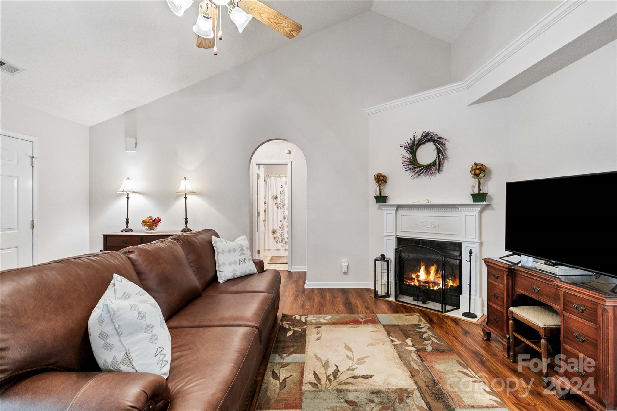 Lakeside - Residential