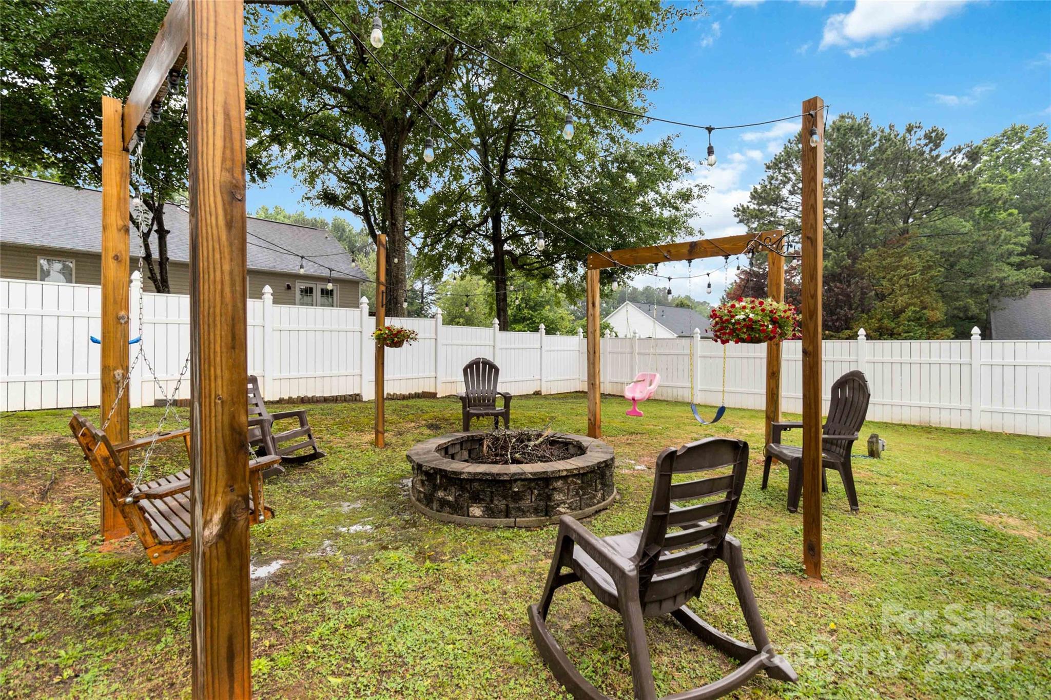 Lakeside - Residential