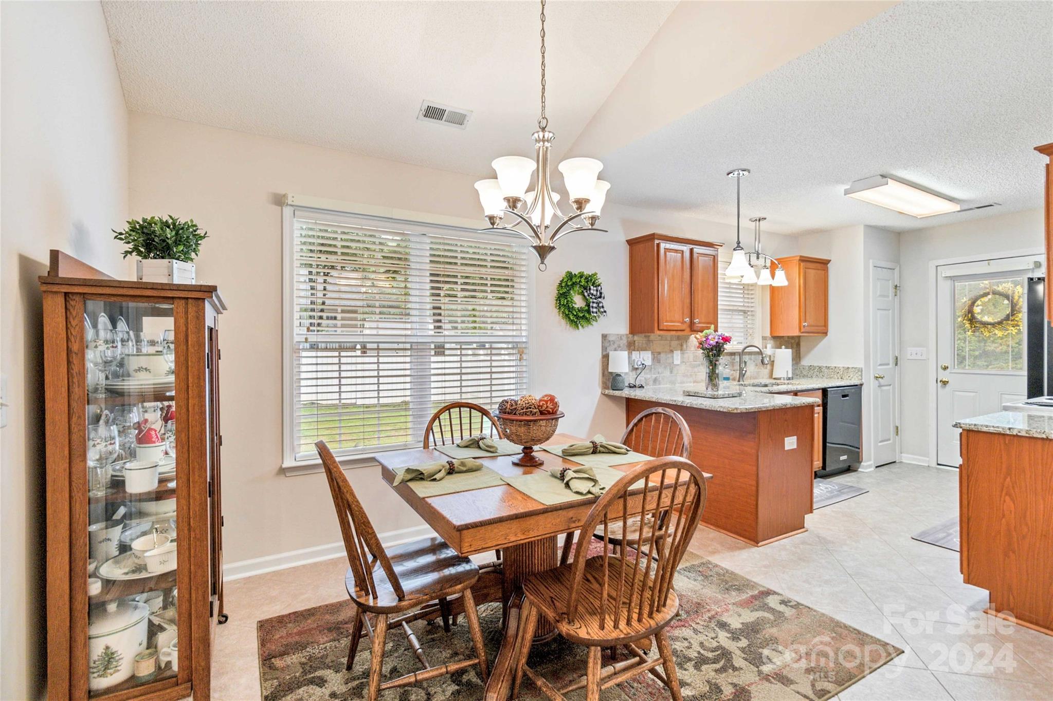 Lakeside - Residential