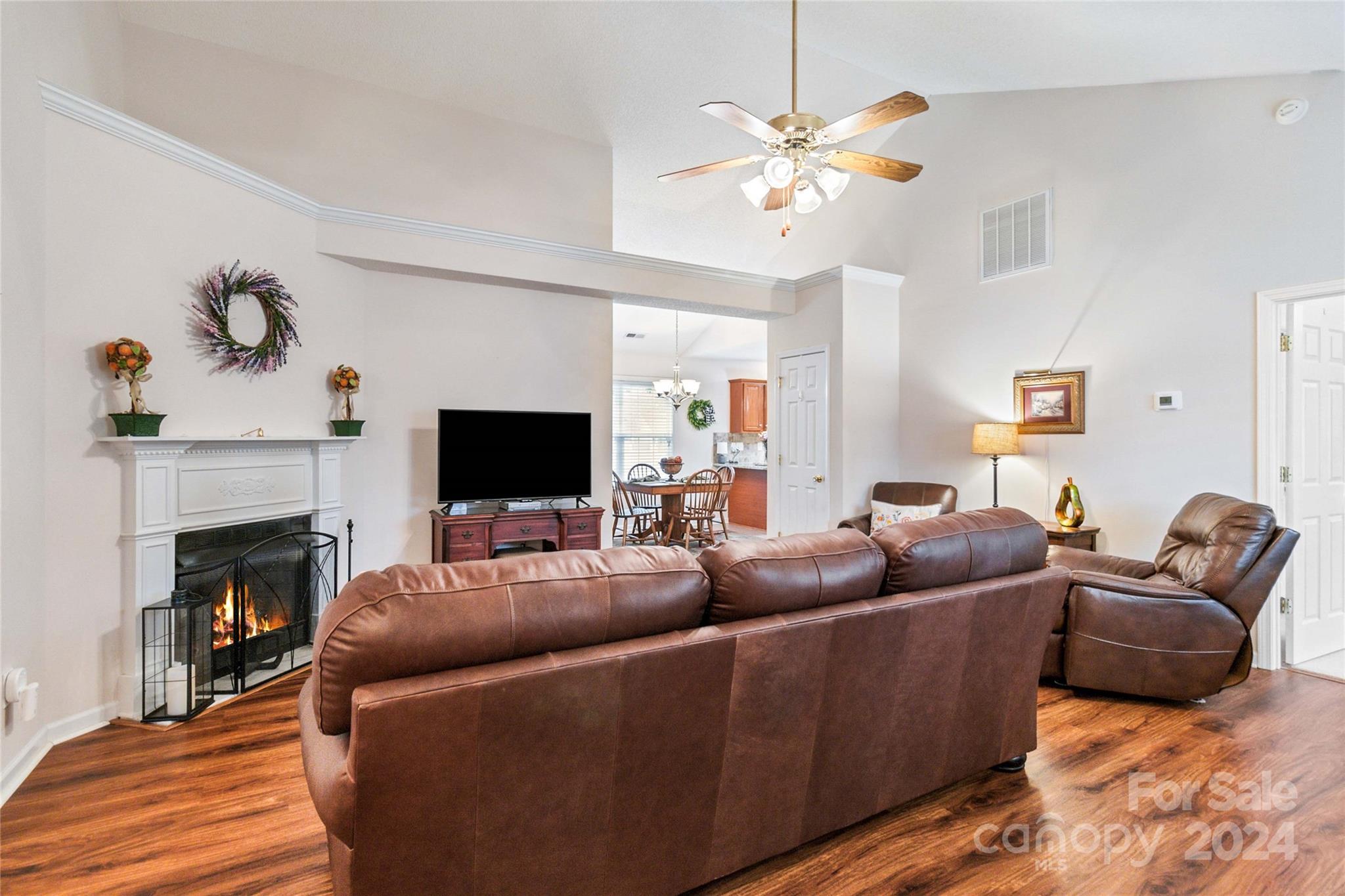 Lakeside - Residential