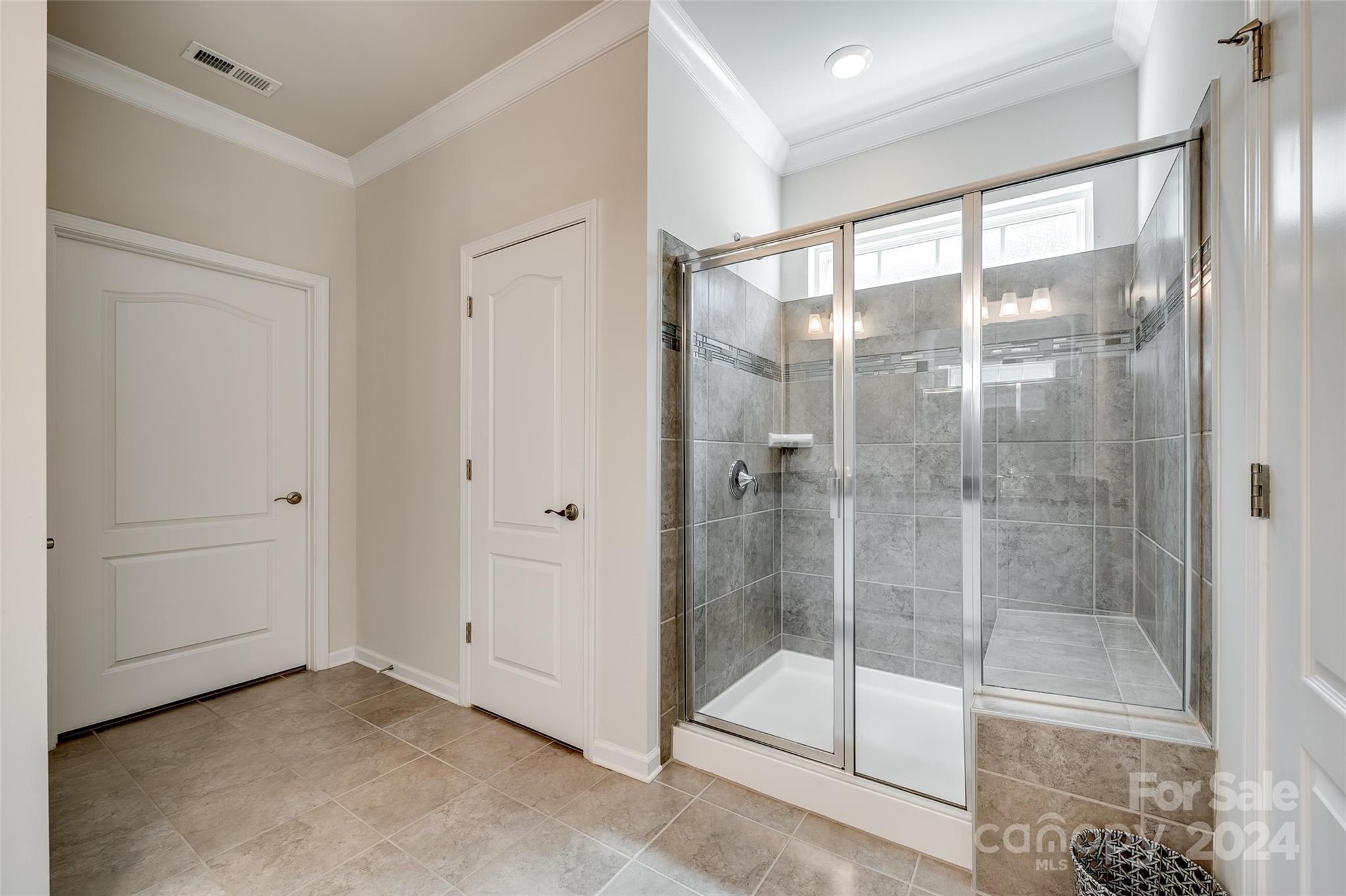 Tree Tops - Residential