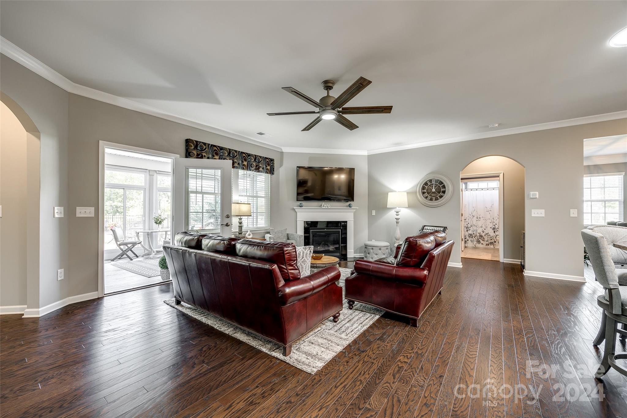 Tree Tops - Residential