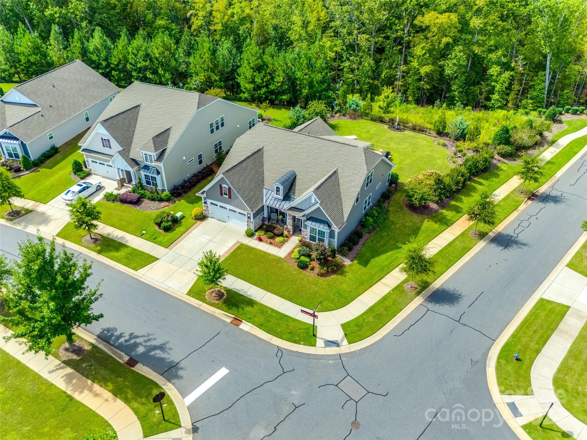 Tree Tops - Residential