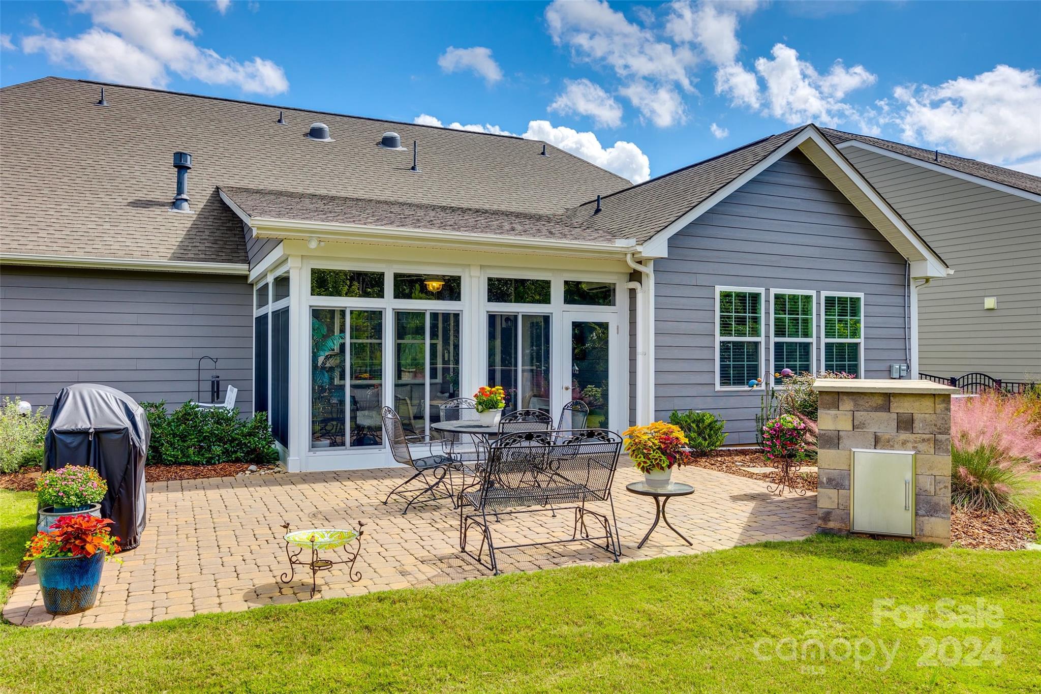 Tree Tops - Residential